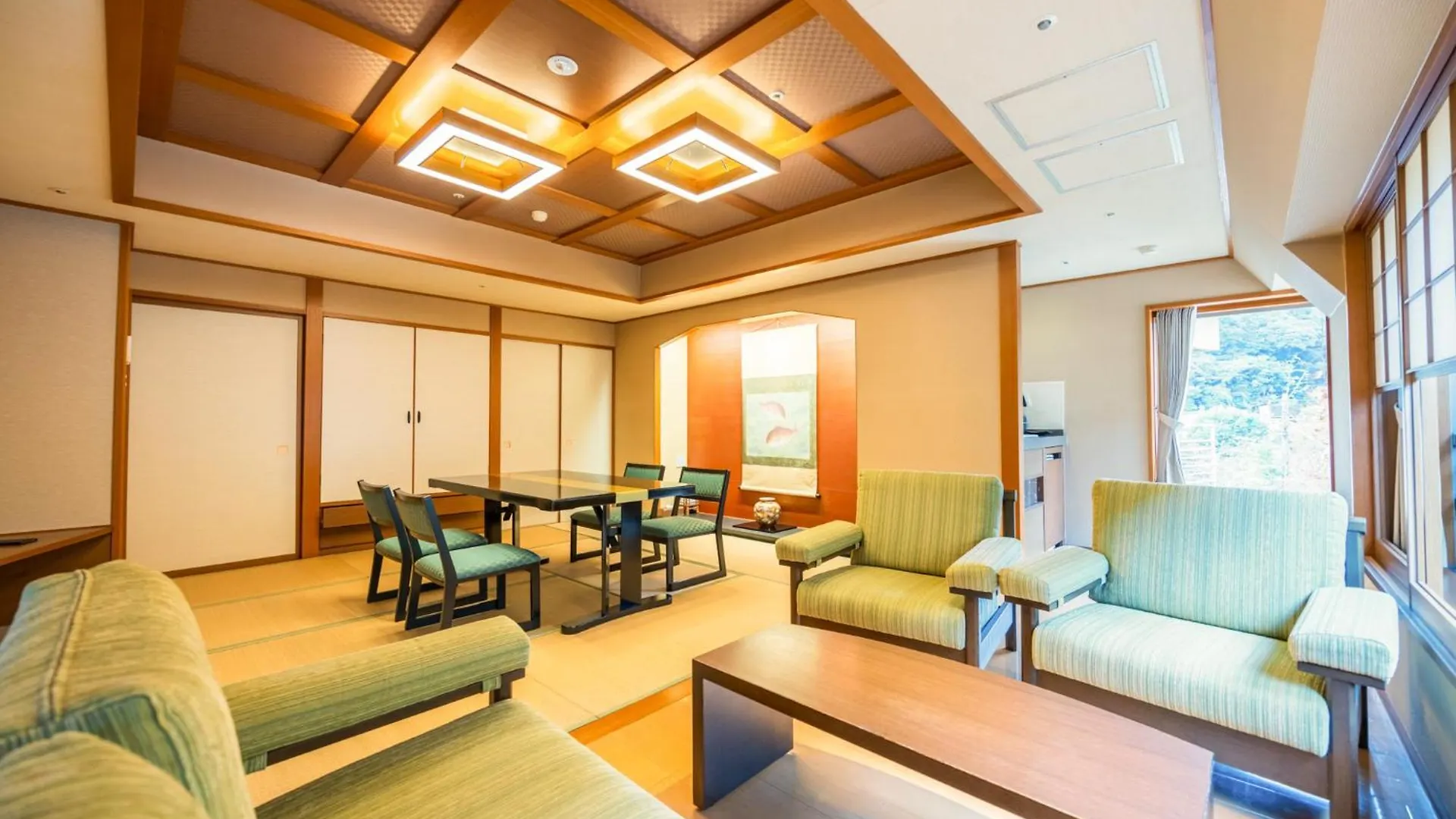 Hakone Yumoto Onsen Hotel Kajikaso Japan